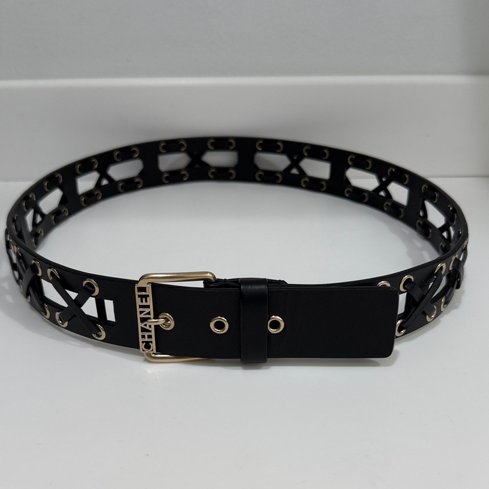 CHANEL Black Cutout Leather Belt